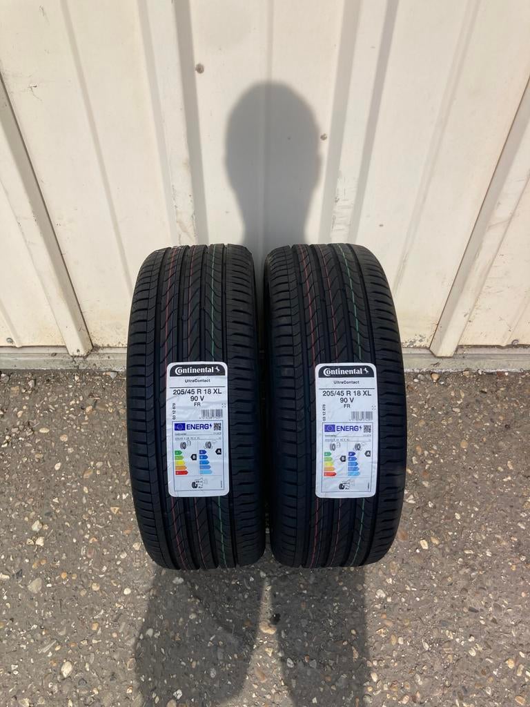Continental UltraContact 205/45 R18 90V XL EVc, Ophalen, 18 inch, Nieuw, 205 mm