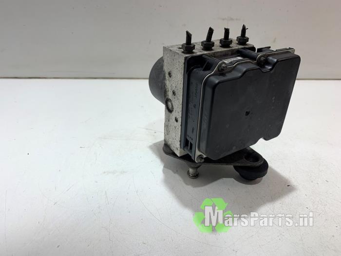 ABS Pomp van een Mercedes Vito, Gebruikt, -, Ophalen of Verzenden, -
