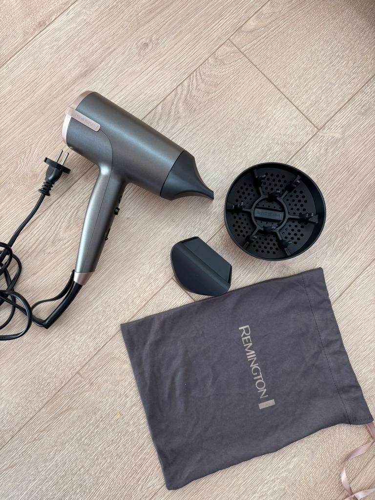 fohn Remington, Ophalen, Zo goed als nieuw, Haarverzorging