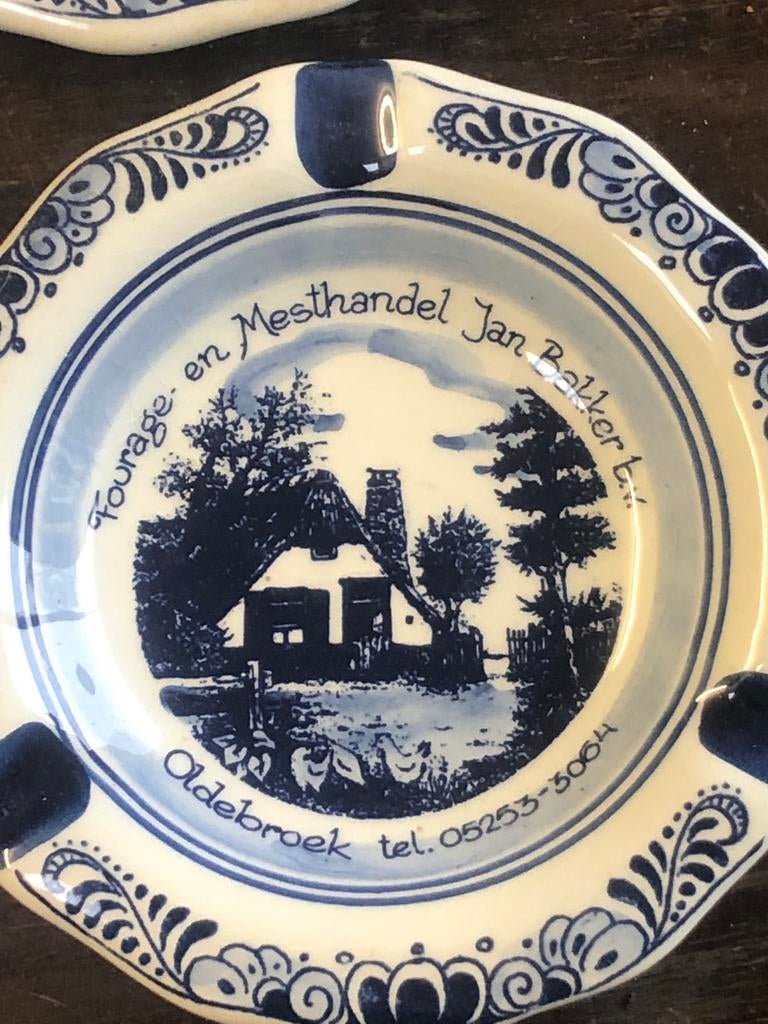 2x Delfts blauwe asbak met afbeelding, Antiek en Kunst, Ophalen of Verzenden