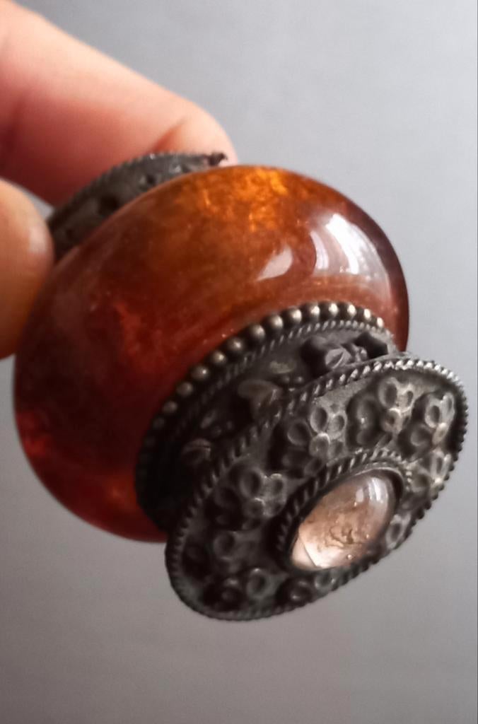 Antiek amberkleurige sieradendoos, pillendoosje met deksel, Ophalen of Verzenden