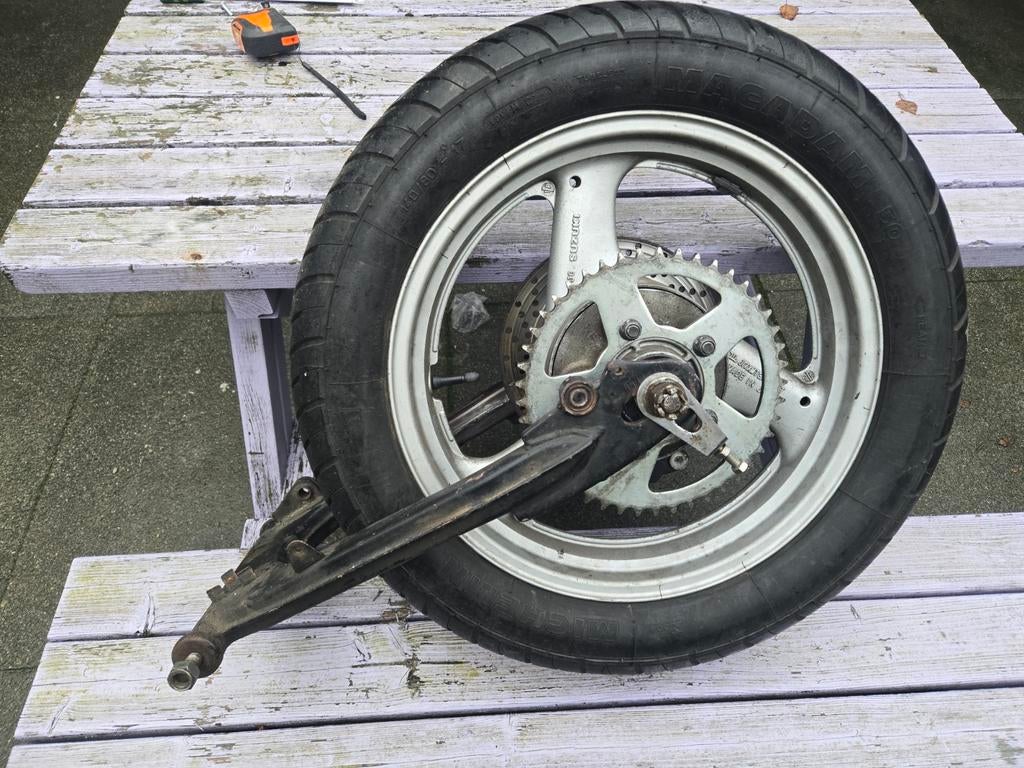 Honda cb achterbrug yamaha fjr1200 wiel compleet remklauw, Motoren, Ophalen of Verzenden, Gebruikt