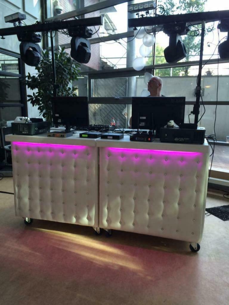 Bruiloft DJ, Solo-artiest