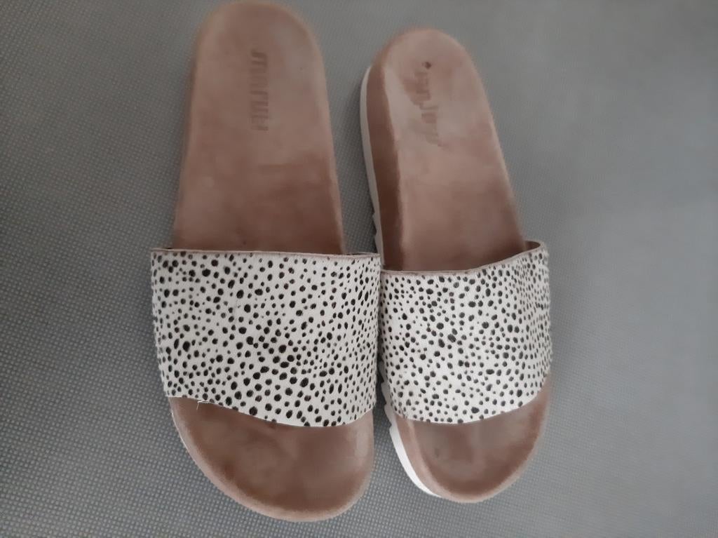 Maruti Slippers. Maat 38, Slippers, Beige, Ophalen of Verzenden, Zo goed als nieuw