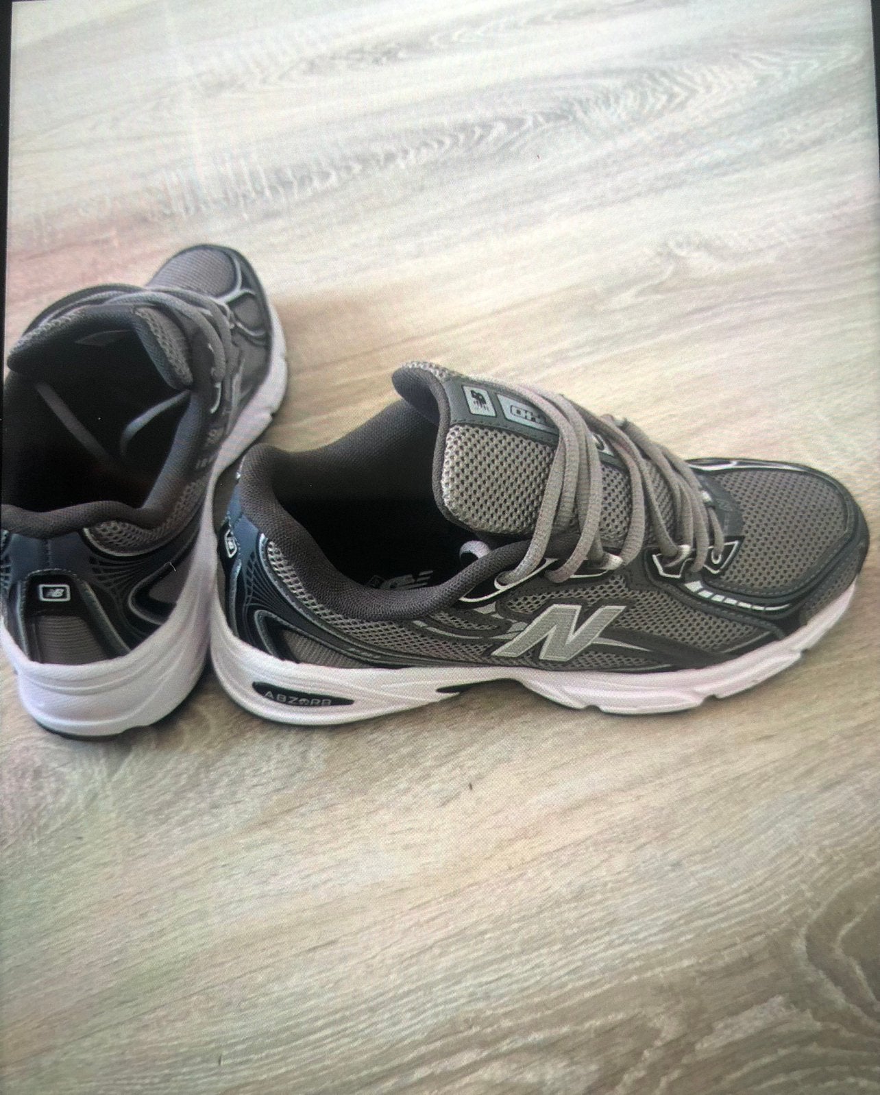 Nieuwe New Balance Sneakers maat 44, Ophalen of Verzenden, Nieuw, Overige kleuren, Sneakers of Gympen