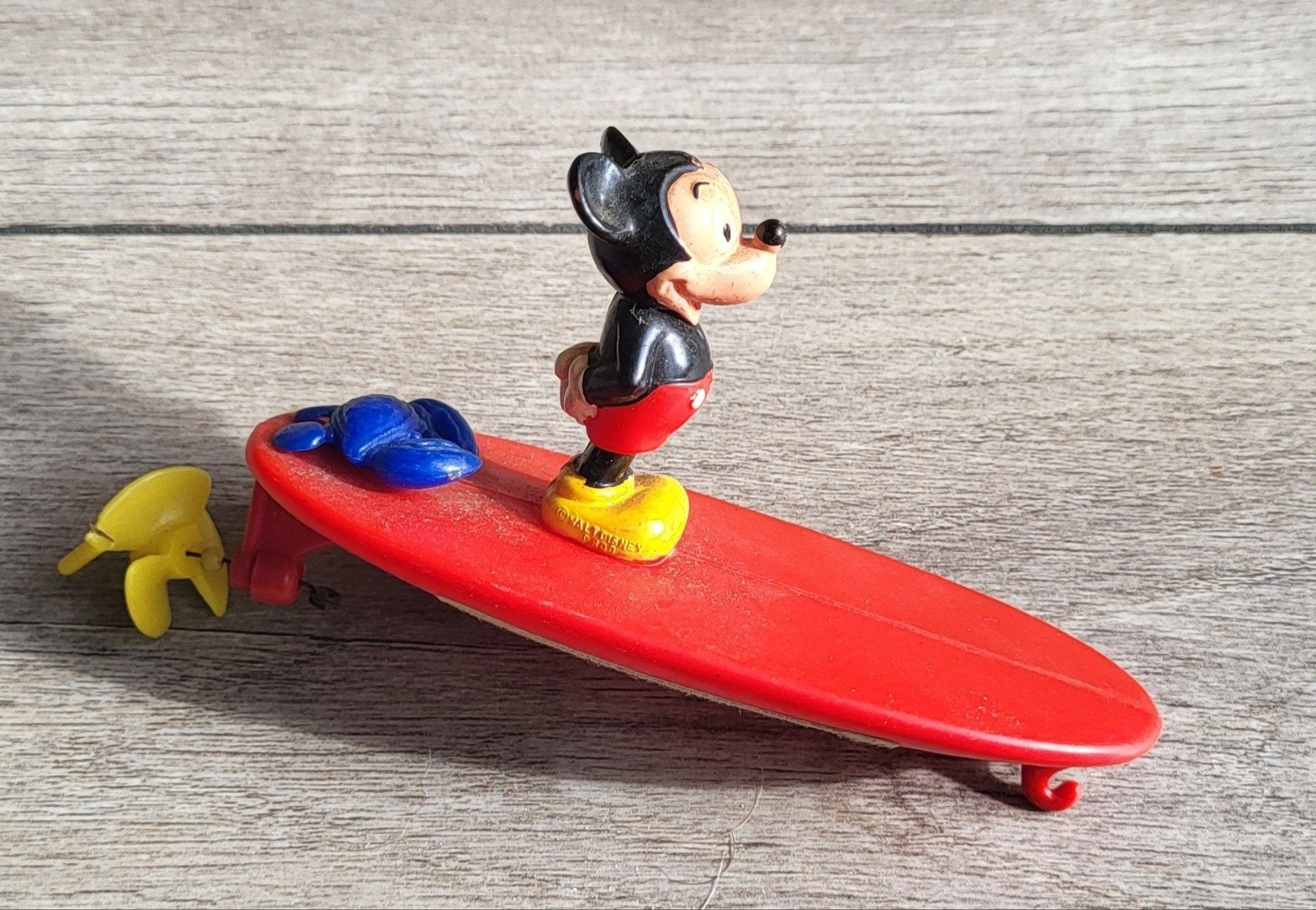 Vintage Disney Mini-Surfers Mickey Mouse Speelgoed, Ophalen of Verzenden, Mickey Mouse, Gebruikt, Beeldje of Figuurtje