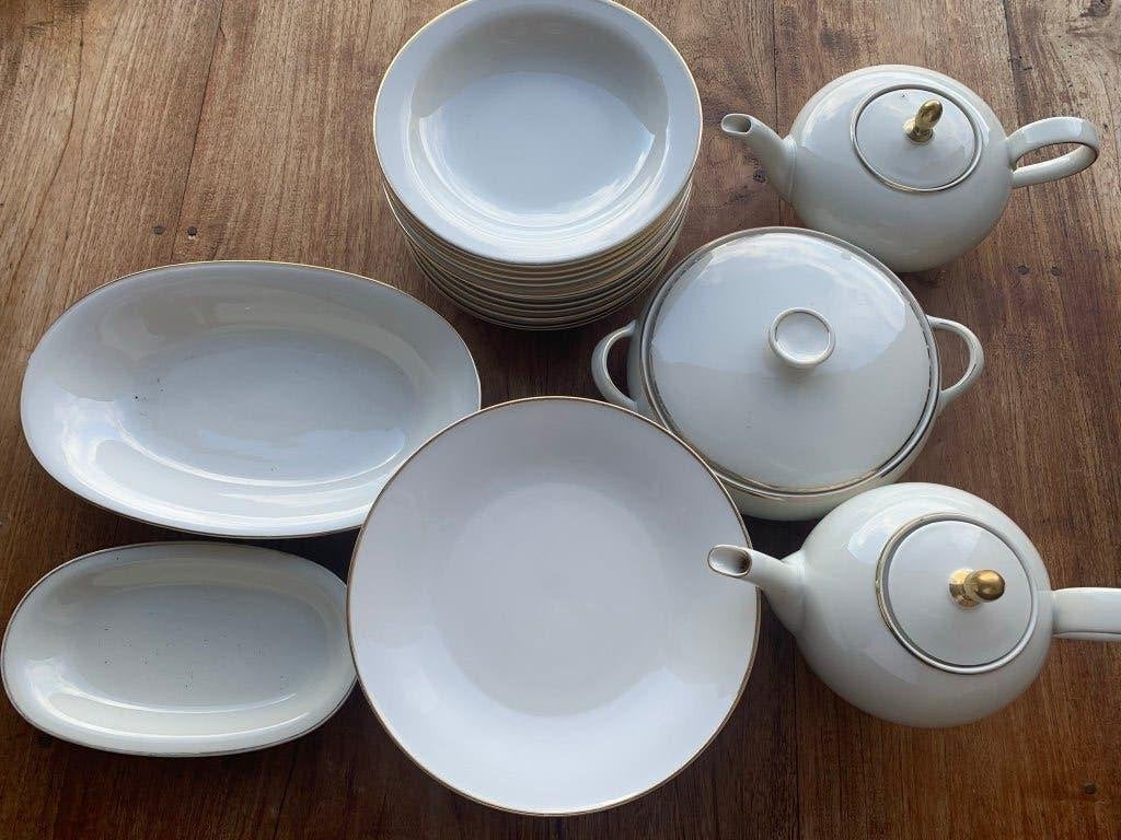 Porseleinen servies - ecru met gouden bies (meerdere merken), Ophalen, Overige typen, Vintage, Zo goed als nieuw