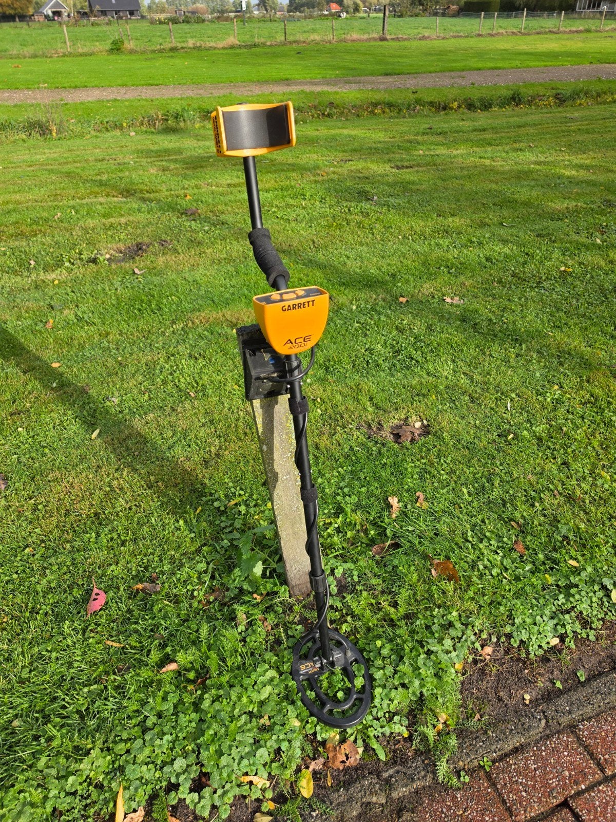 Garrett ACE 200i Metaaldetector - Zo goed als nieuw, Hobby en Vrije tijd, Ophalen, Zo goed als nieuw, 30 cm of minder, Discriminatie metaaldetectie