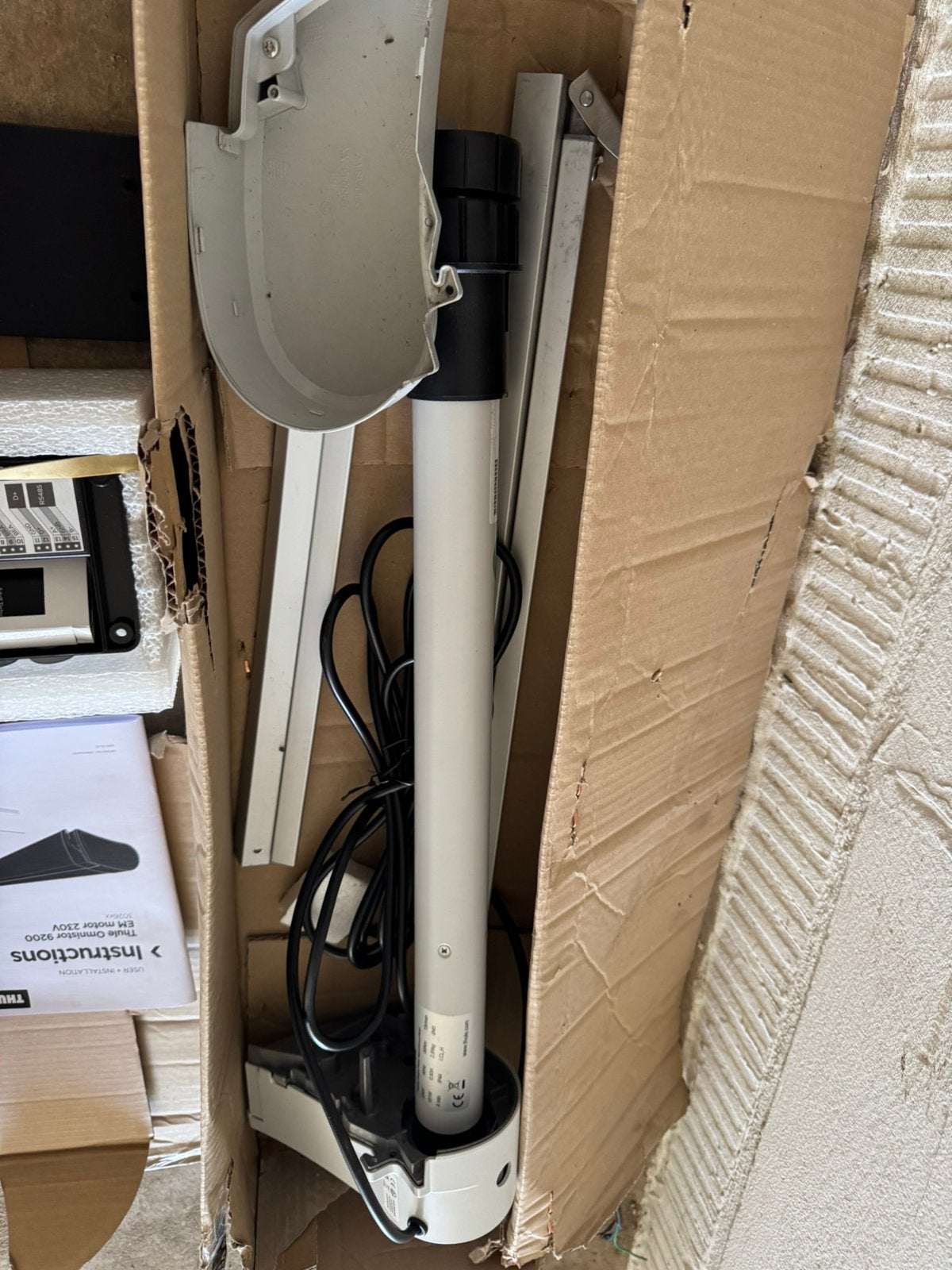 Thule omnistor 9200 motor kit  220 volt, Ophalen of Verzenden, Zo goed als nieuw