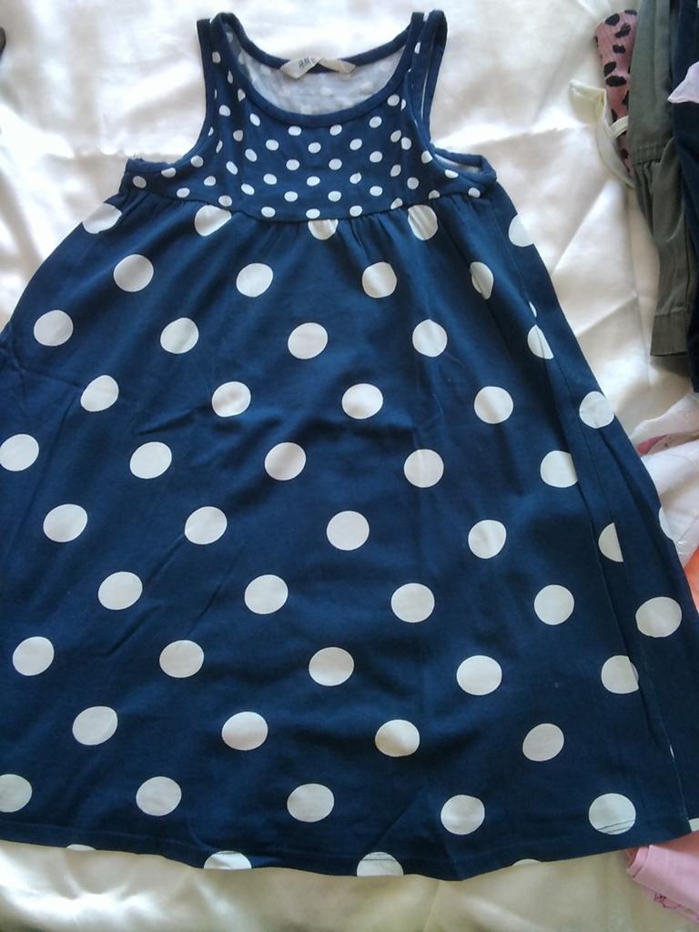 H&M Jurk met stippen - Blauw/Wit maat 122, Ophalen of Verzenden, Zo goed als nieuw, H&M, Meisje