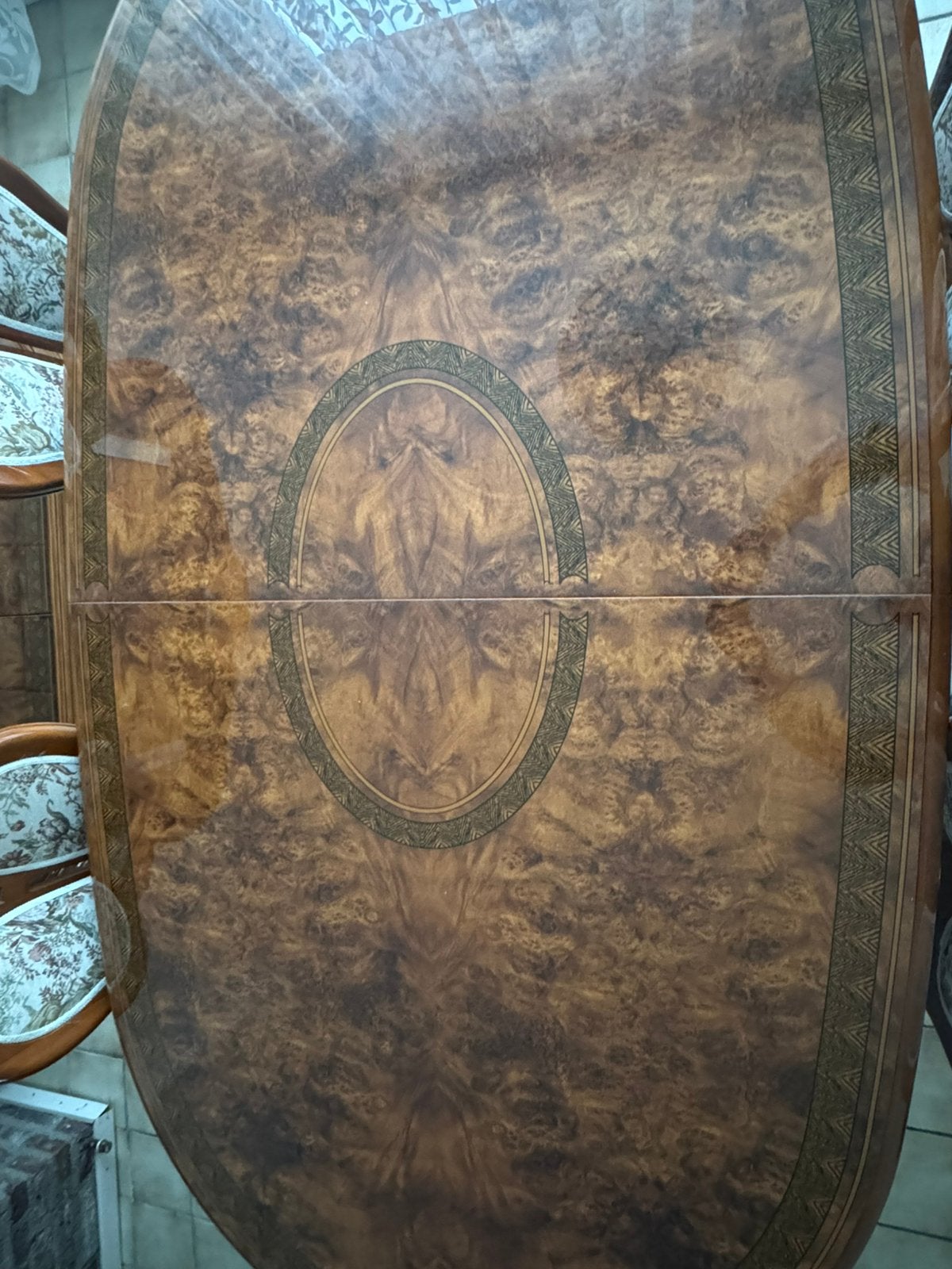 Eettafel, Ophalen