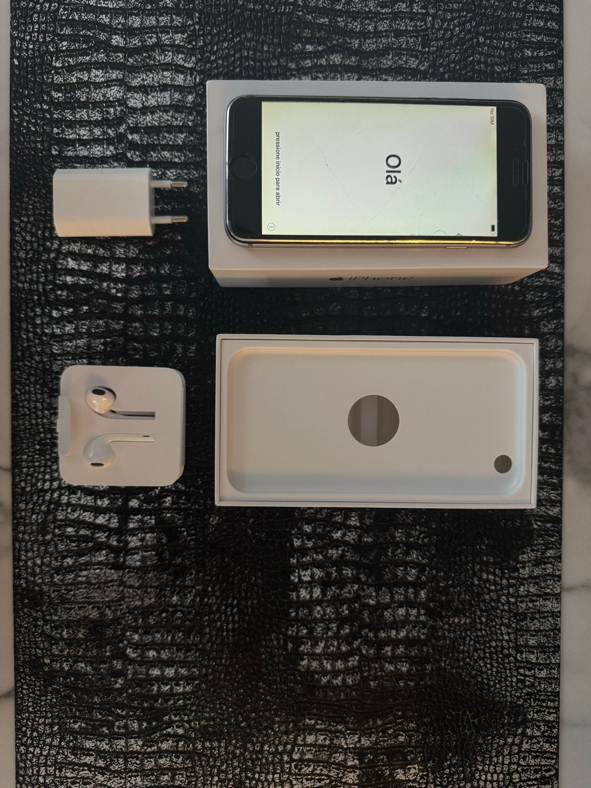 iPhone 6S 64GB Zwart met accessoires, Telecommunicatie, Mobiele telefoons | Apple iPhone, Gebruikt, Zwart, Ophalen of Verzenden