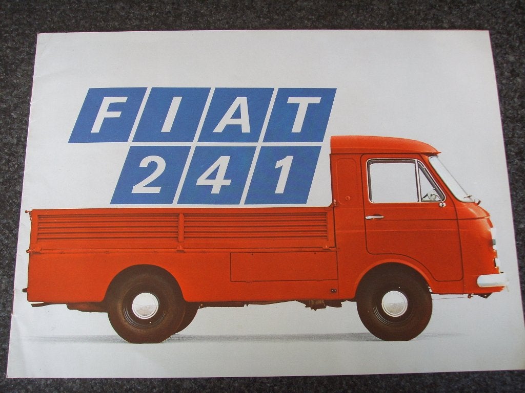 Fiat 241 bestelwagens 1972 oldtimerauto folder, Boeken, Verzenden, Gelezen, Overige merken