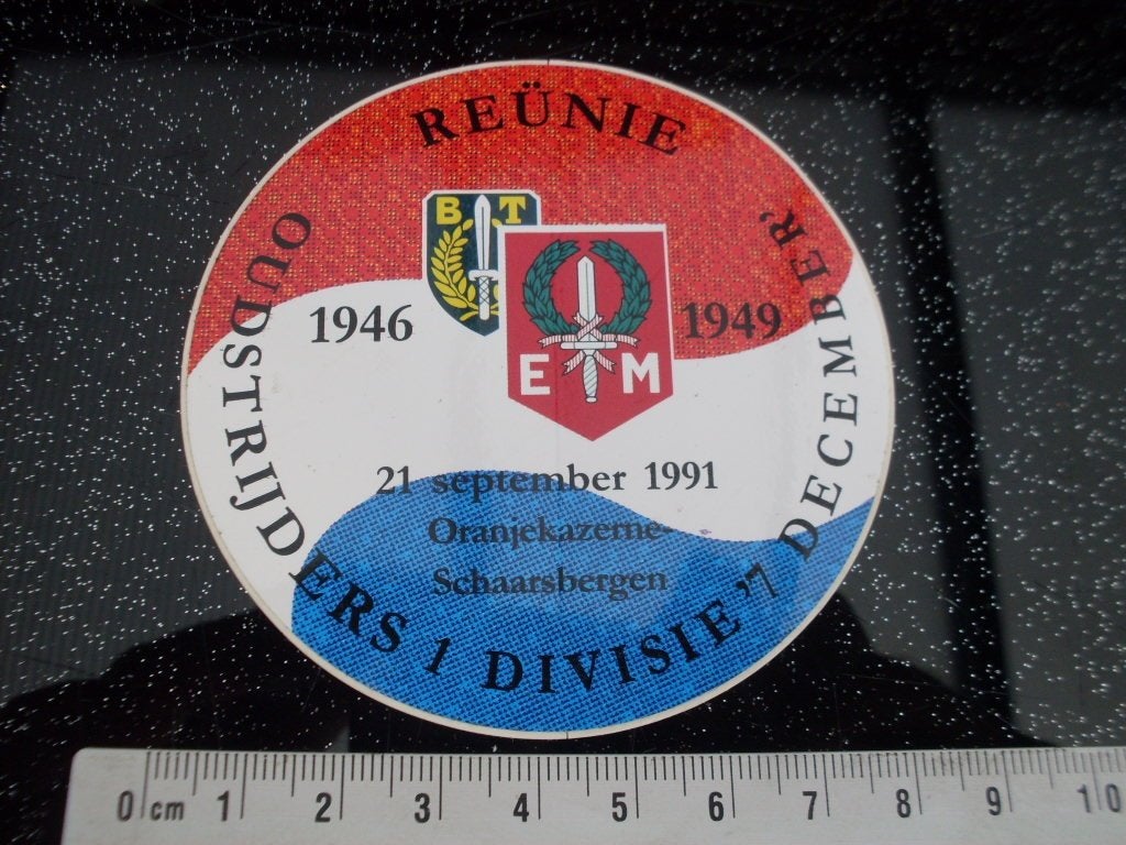 sticker reunie oudstrijders 1 divisie 7 december BT EM 1991, Verzamelen, Verzenden, Zo goed als nieuw, Bedrijf of Vereniging