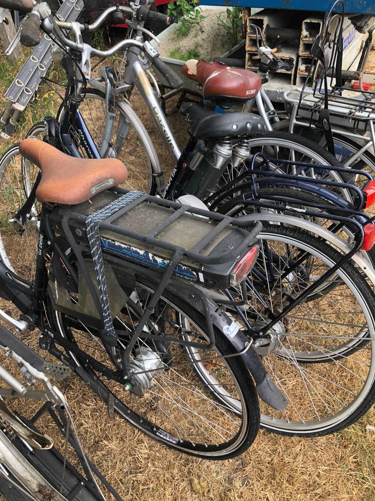 Partij e bikes, Ophalen, Zo goed als nieuw