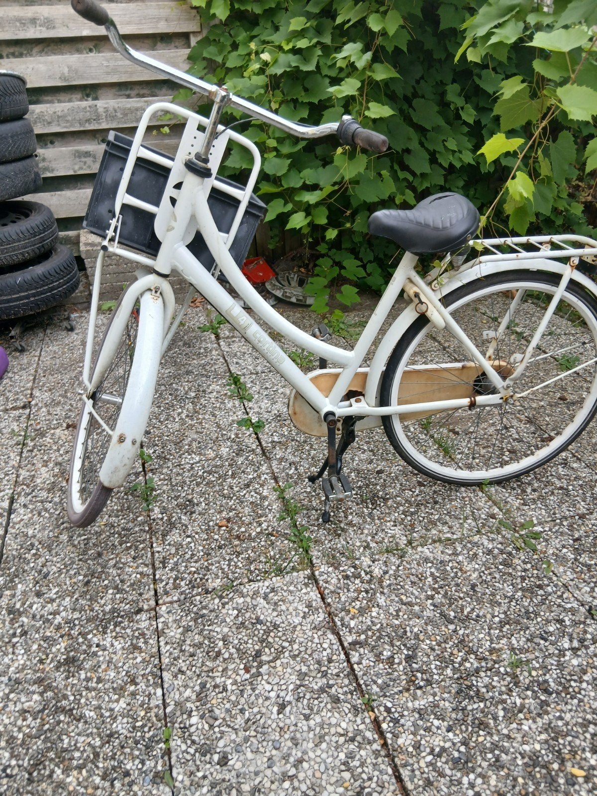 Witte cortina u4 28 inch damesfiets met voordrager en krat, Terugtraprem, Gebruikt, 50 tot 53 cm, Ophalen