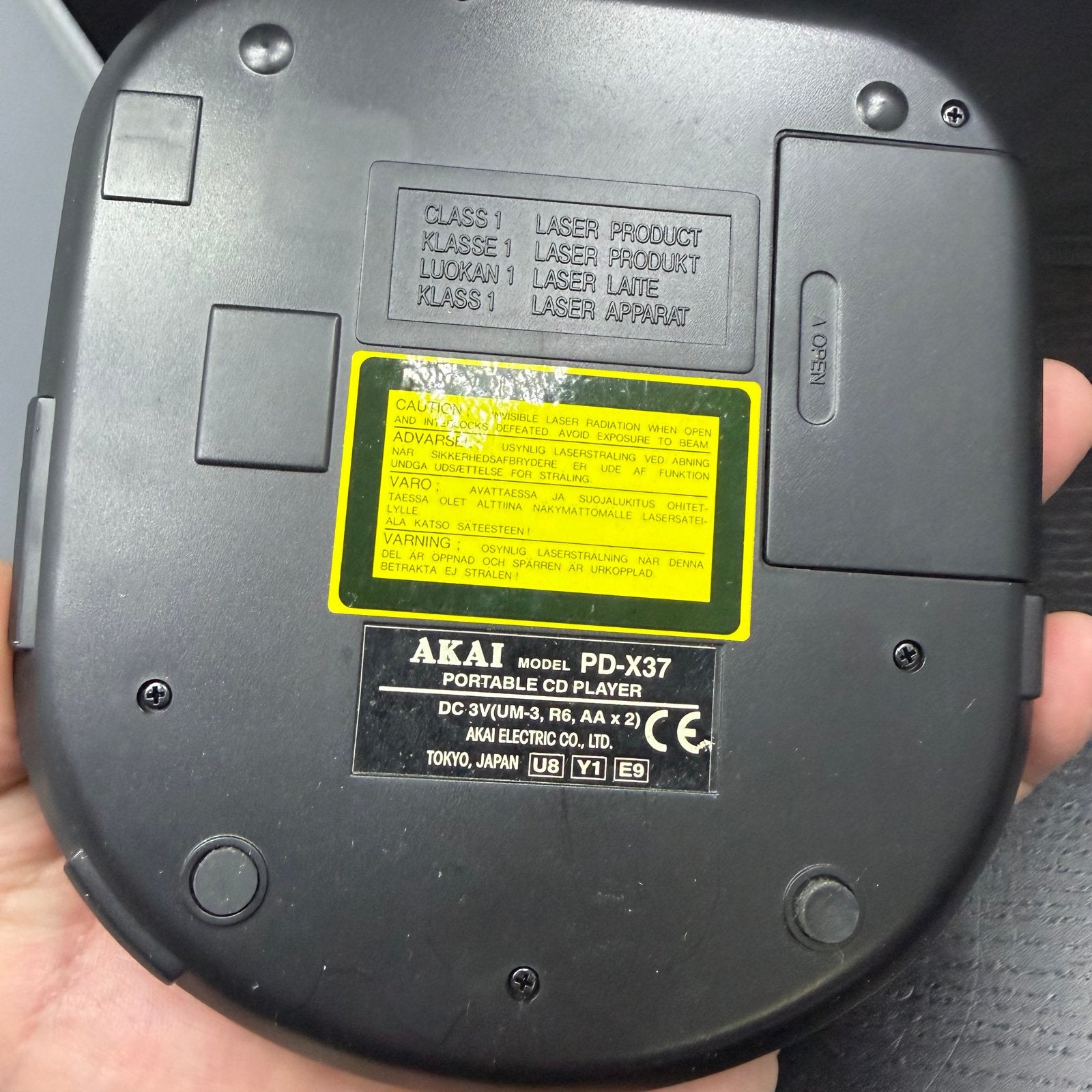 Akai PD-X37 Draagbare CD Speler met Adapter en Oordopjes, S, G, Draagbaar, Ophalen of Verzenden