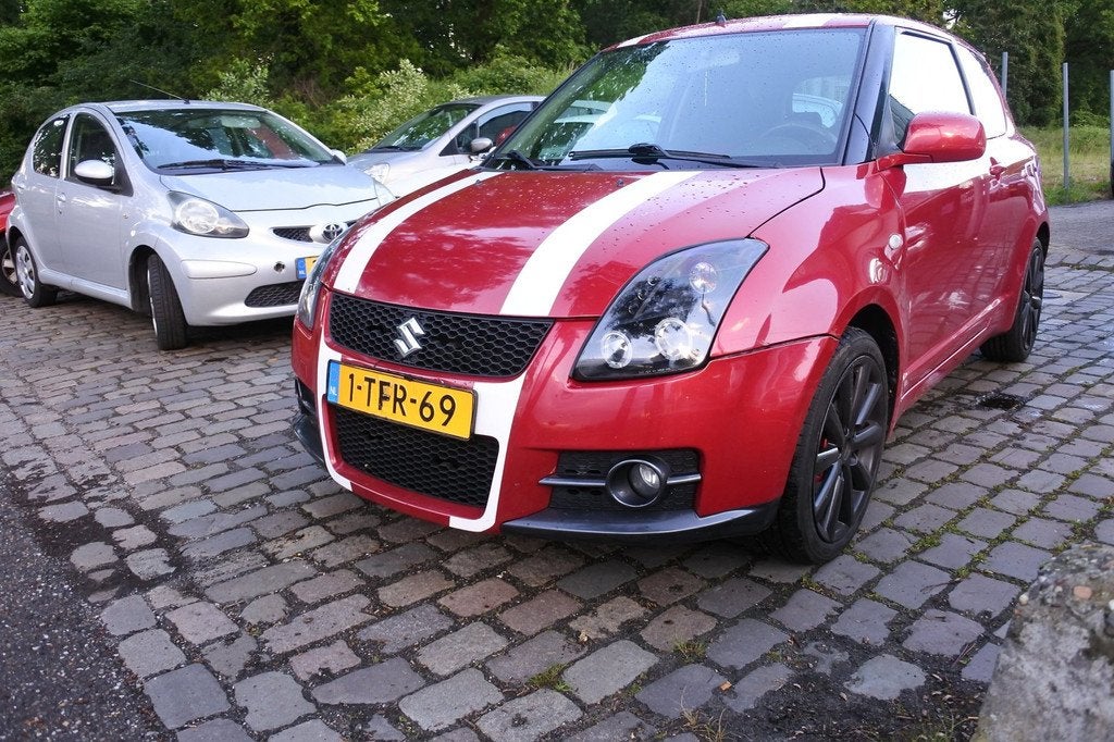 Suzuki Swift 1.6 Sport 207 dkm nw apk 24-5-2027 div exstra,s, Voorwielaandrijving, 1005 kg, 4 cilinders, 400 kg