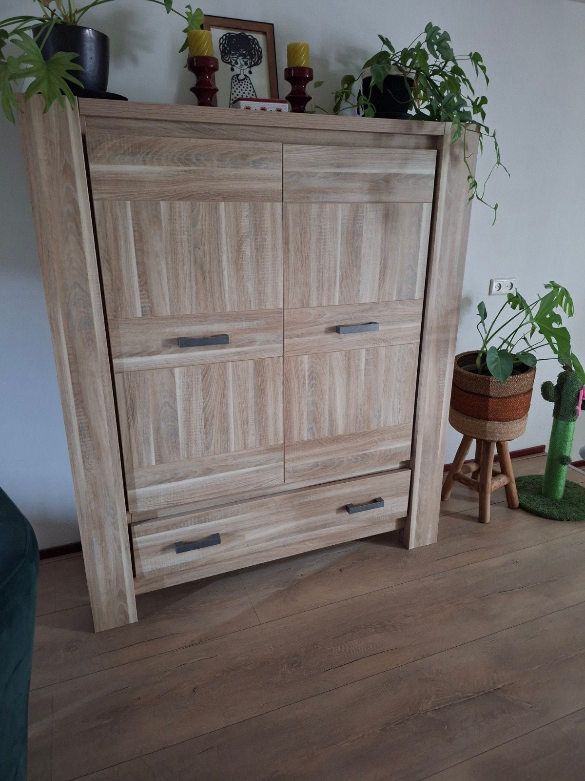Fijne kast, Huis en Inrichting, Kasten | Buffetkasten, Ophalen, Zo goed als nieuw, 25 tot 50 cm