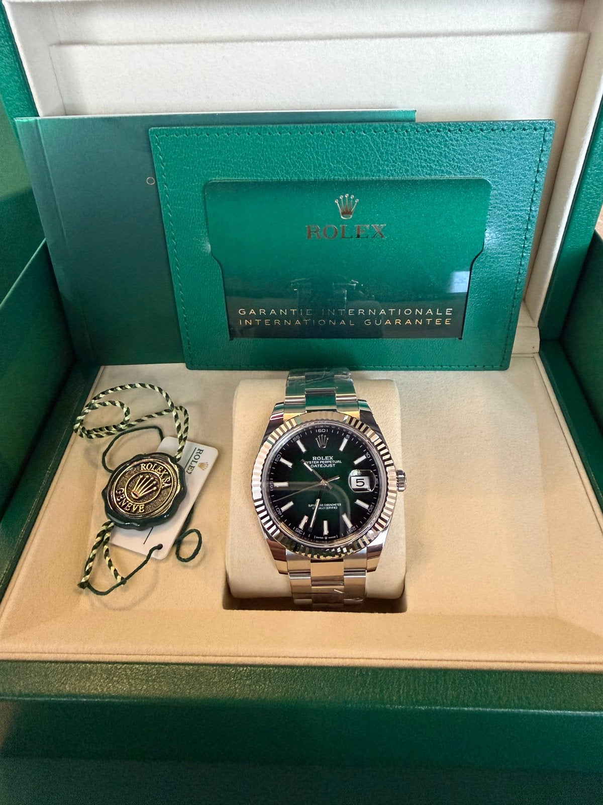 Rolex Datejust 41 – Ref. 126334 – Green Ombré – Oyster, Ophalen of Verzenden, Nieuw, Staal, Rolex
