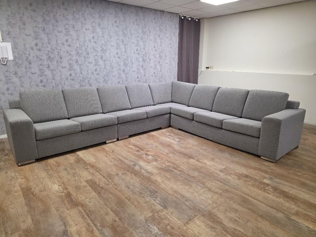 ZEER Mooi Groot Nette GRIJS Hoekbankstel !!!, Huis en Inrichting, Banken | Bankstellen, Info@banxtel.nl, 3194DC, Hoekbank, Zo goed als nieuw