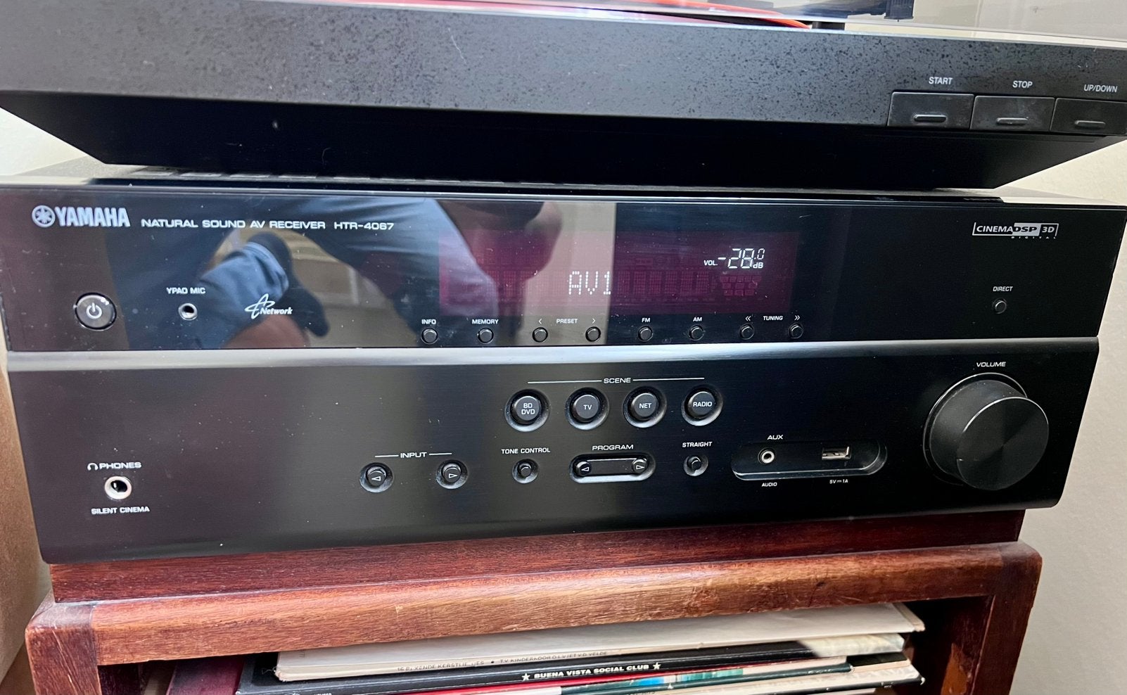 Yamaha HTR-4067 receiver + 2 vloerspeakers, Ophalen, 120 watt of meer, Yamaha