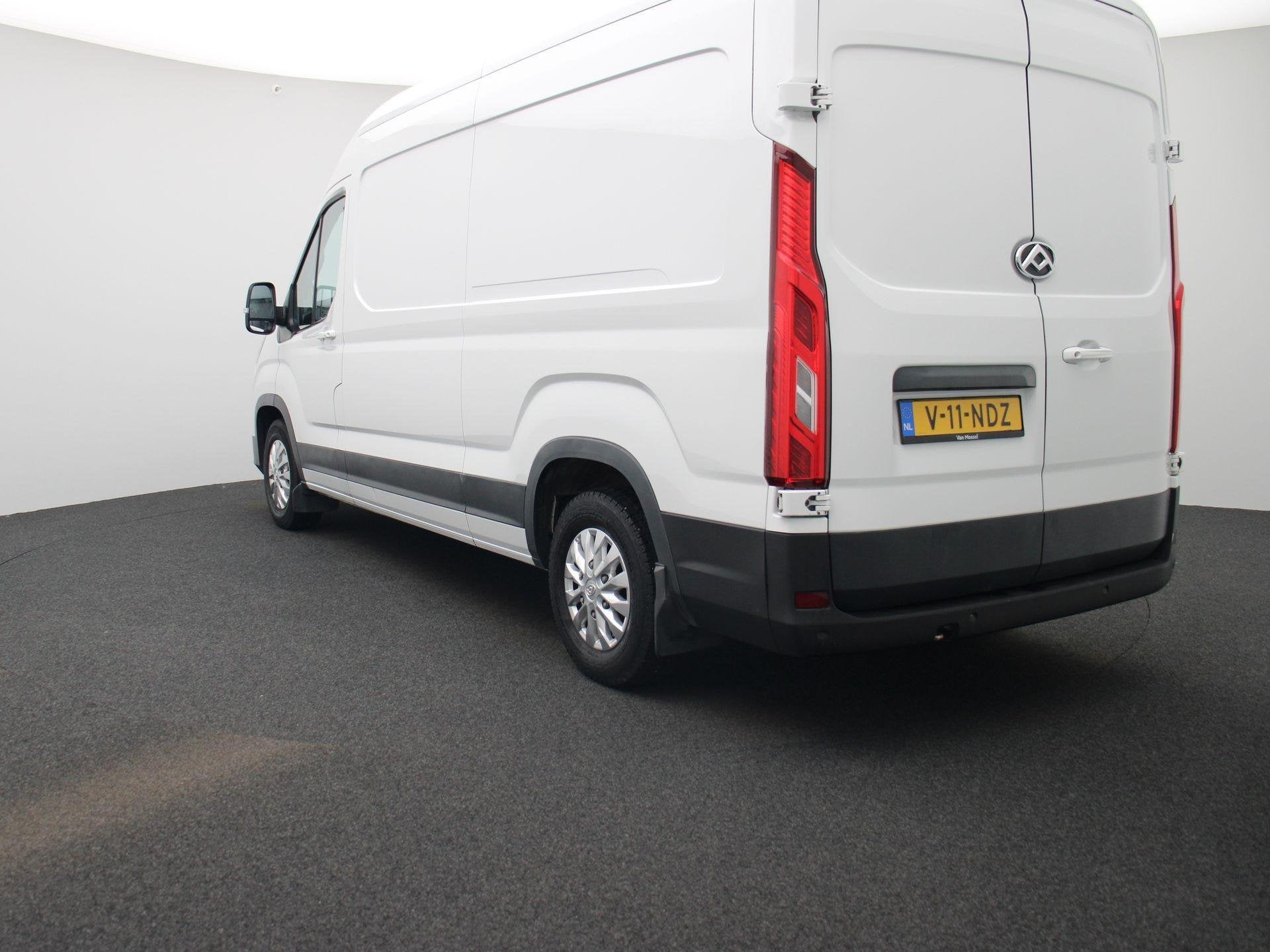 Maxus eDeliver 9 L3H3 Business 72 kWh | Airco | Stoelverwarm, Auto's, 12 maanden, Stof, Gebruikt, Maxus