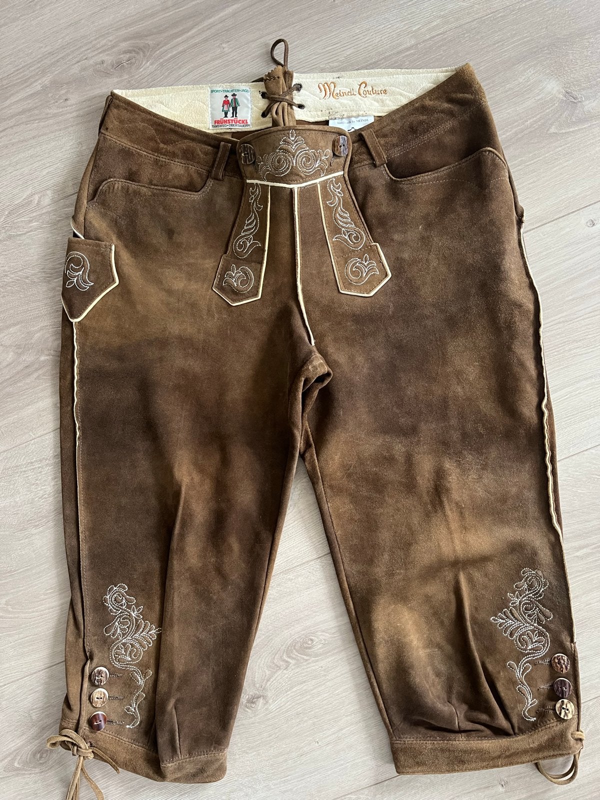 Meindl Couture Lederhose - Handgemaakt, Bruin, Maat 42/44 (L), Ophalen of Verzenden, Zo goed als nieuw