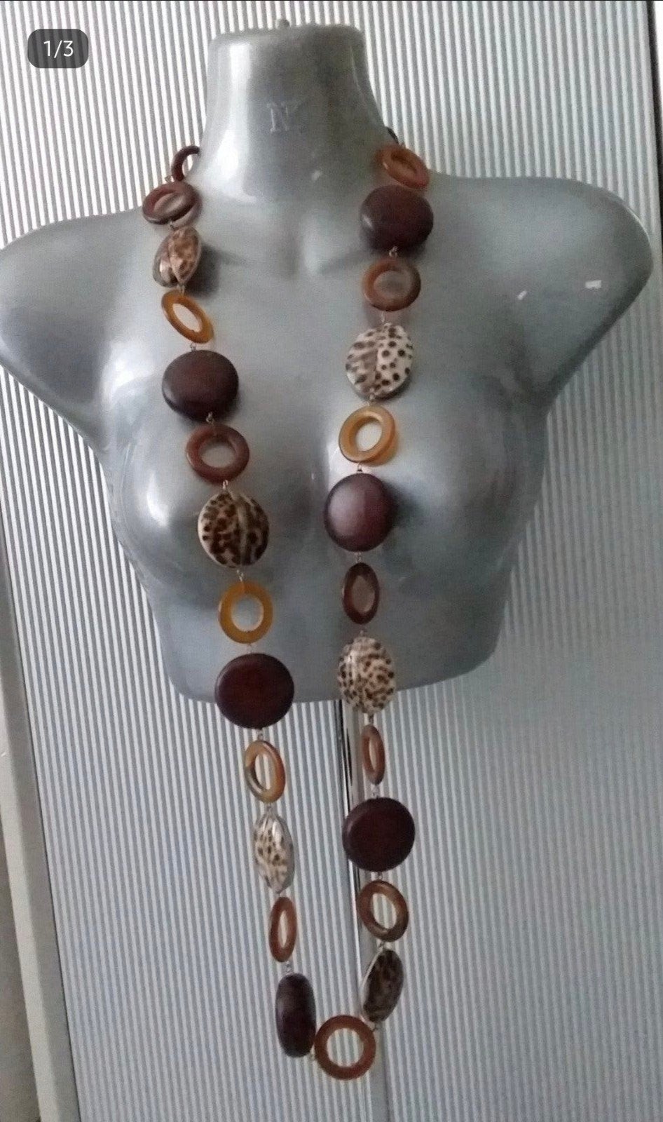 Manouk - ketting met hars, schelp en hout. 3=2 actie, Overige materialen, Bruin, Verzenden, Nieuw