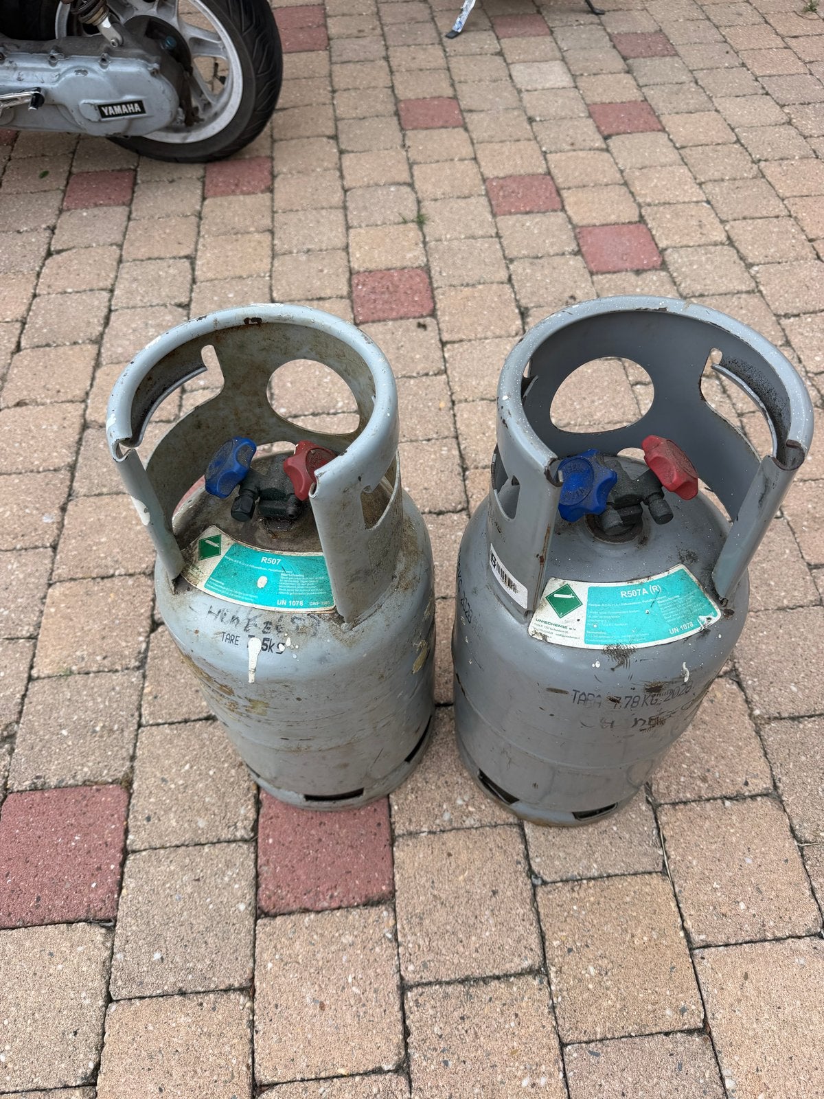 Koelmiddel R507 - ca. 14.5 kg verdeeld over 2 bussen, Ophalen, Gebruikt