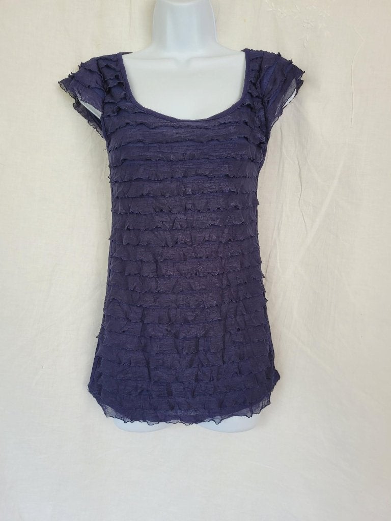 Leuk donkerblauw roesjes shirt mt S merk Amisu, Blauw, ., Ophalen of Verzenden, Zo goed als nieuw