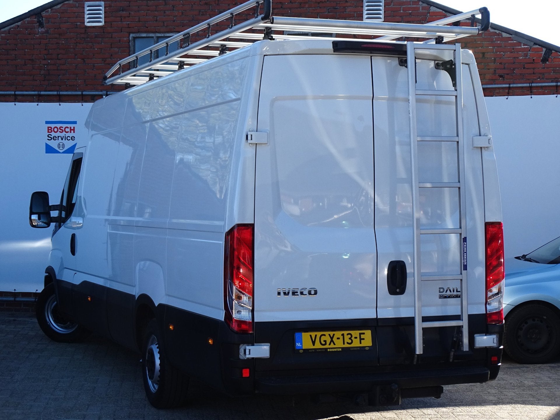 Iveco Daily 35S14V 2.3 410 H3, Gebruikt, Iveco, Wit, Origineel Nederlands