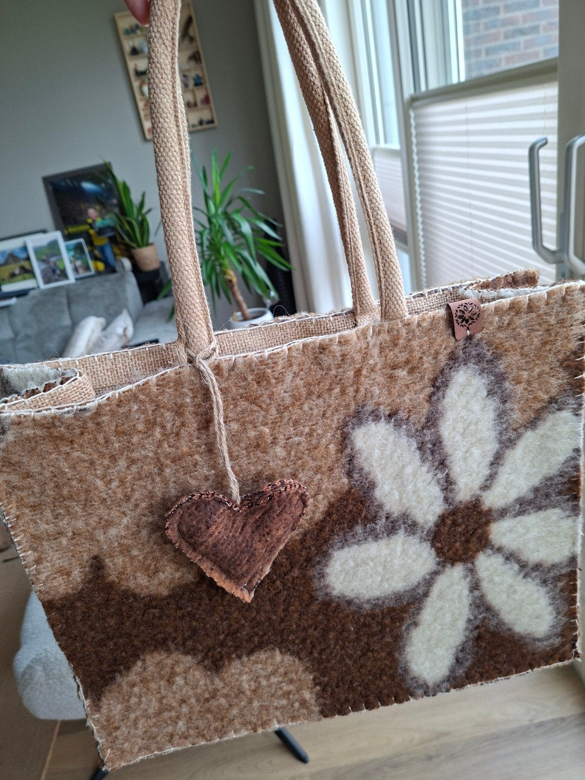 Leuke hippe wollen dekentas - bruintinten met bloem, Ophalen of Verzenden, Gebruikt, Bruin, Shopper