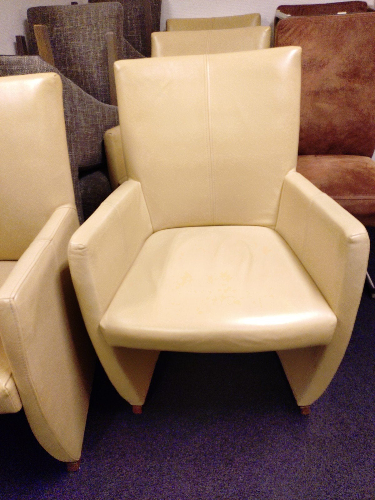 4 Crèmekleurige Leren Fauteuils - Comfortabel en Stijlvol, Ophalen, Modern, Comfortabel, Gebruikt, Overige kleuren