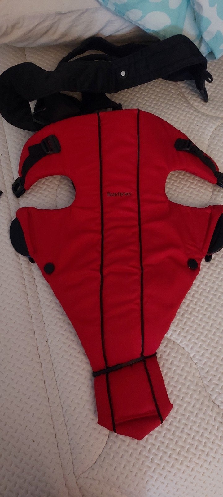 BabyBjörn Original Draagzak Rood, Kinderen en Baby's, Babydragers en Draagdoeken, Zo goed als nieuw, Draagzak, Buik, Baby Björn