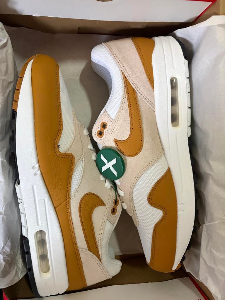 Nike Air Max 1 'Bronze' maat 43, Ophalen of Verzenden, Nieuw, Bruin, Sneakers of Gympen