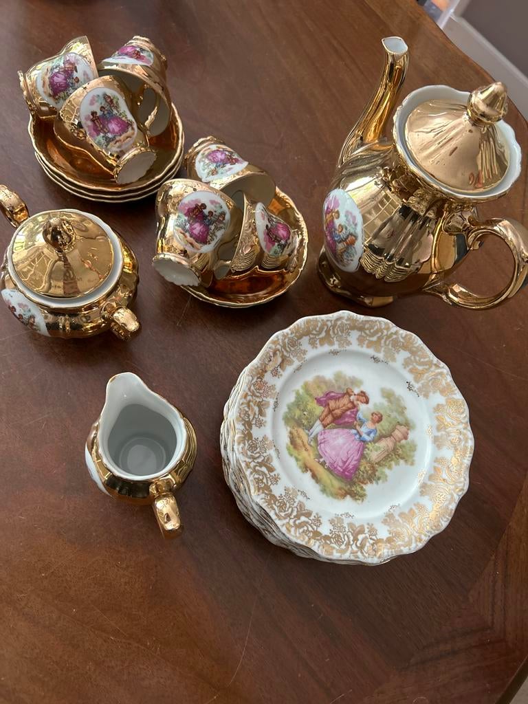 Antiek Bavaria Porseleinen Theeservies - Goud & Romantisch, Antiek en Kunst, Ophalen