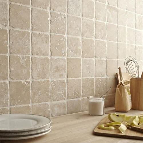 wand en vloertegels Travertin Light 10x10x1 cm Tumbled, Nieuw, Ophalen of Verzenden, 10 m² of meer, Overige materialen