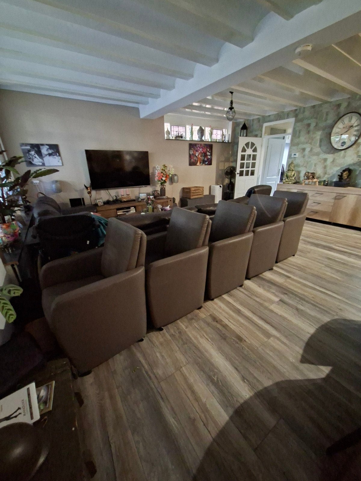 6 eetkamerstoelen  gratis
