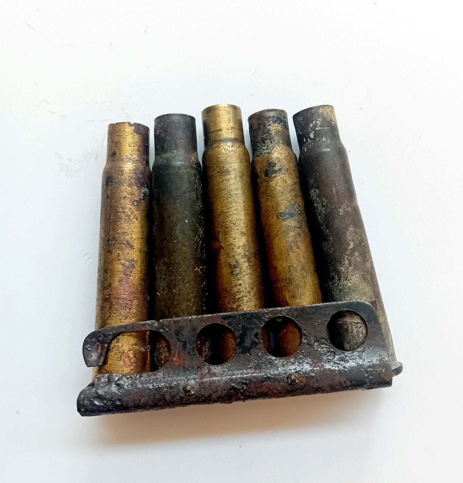 WO2 Britse Lee-Enfield .303 Laadstrip met 5x Hulzen, Verzamelen, Ophalen of Verzenden, Landmacht, Engeland, Hulzen of Bodemvondsten