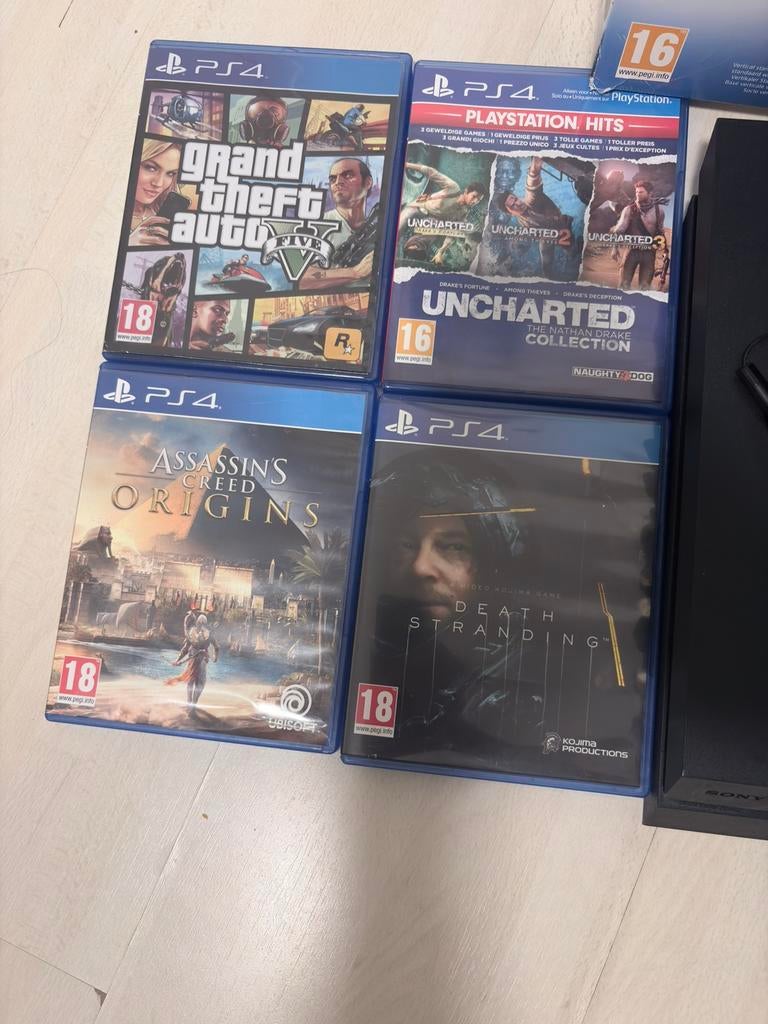 PS4 1TB + 2 Controllers + Games + Original Box, Ophalen of Verzenden, Zo goed als nieuw, Met 2 controllers, Original
