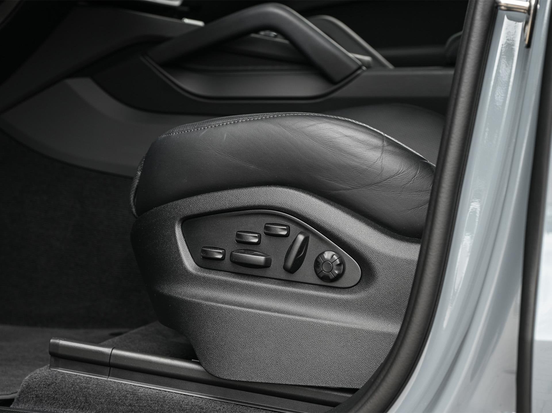 Porsche Cayenne Coupé 3.0 E-Hybrid Sport Design | NL-Auto |, Auto's, Automaat, Gebruikt, 2995 cc, 4 stoelen