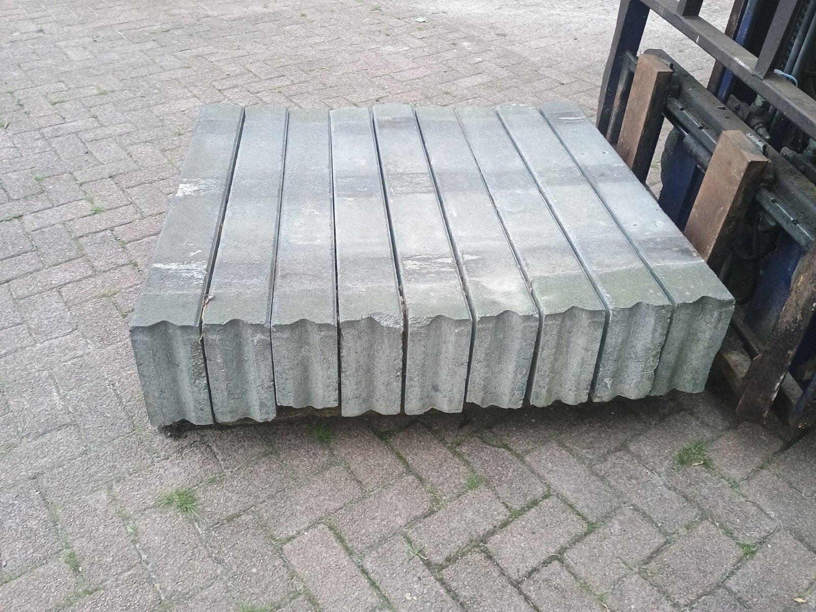 9 zware gebruikte opsluitbanden 12x25, Ophalen, Gebruikt, Minder dan 100 cm, Minder dan 25 cm