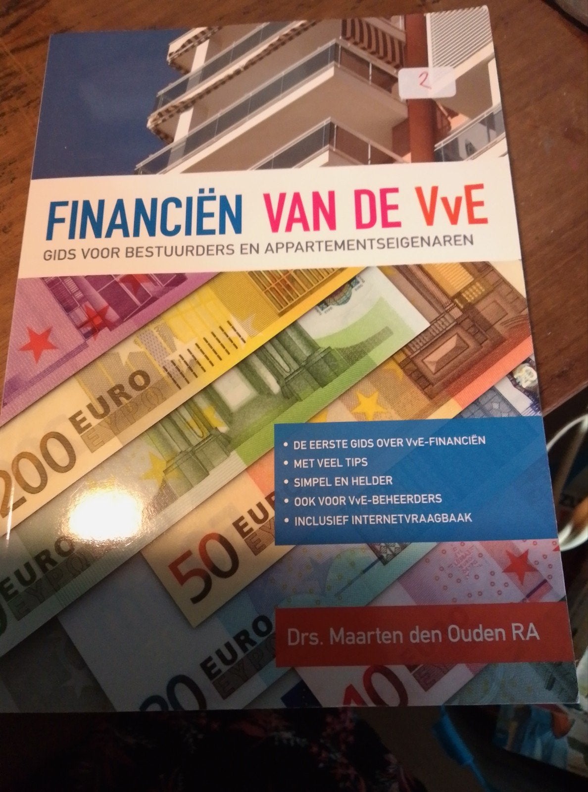 Financiën van de VvE - Gids voor bestuurders en eigenaren, Boeken, Ophalen of Verzenden, Zo goed als nieuw, Accountancy en Administratie