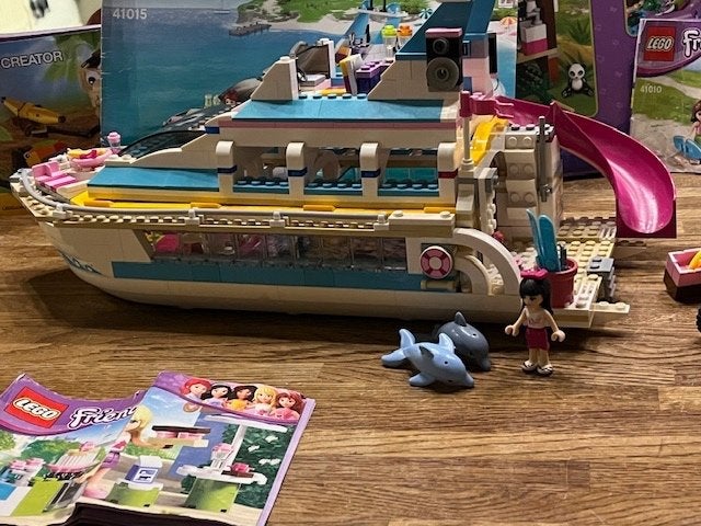 4 sets Lego Friends Dolfijn Cruiser, strand en dierenthema, Kinderen en Baby's, Speelgoed | Duplo en Lego, Gebruikt, Lego, Compleet
