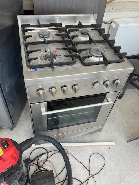 Bosch gasfornuis met oven, Ophalen, Gebruikt, 60 cm of meer, 4 kookzones