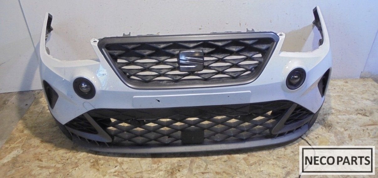 SEAT ARONA FACELIFT VOORBUMPER ORIGINEEL ALLES LEVERBAAR, Gebruikt, -, Ophalen of Verzenden, Achter