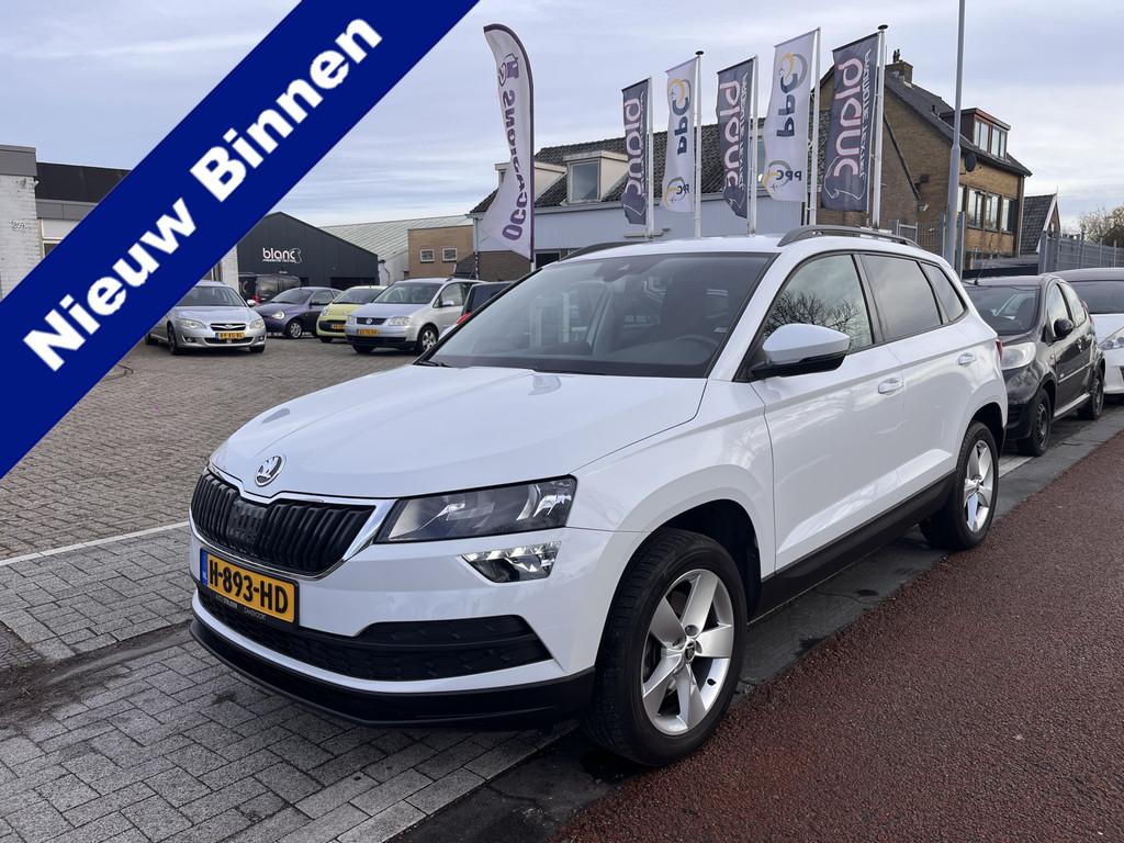 Skoda Karoq 1.0 TSI Style Automaat Navi Stoelverw. Pdc Lmv T, Auto's, Gebruikt, 1261 kg, 116 pk, Wit