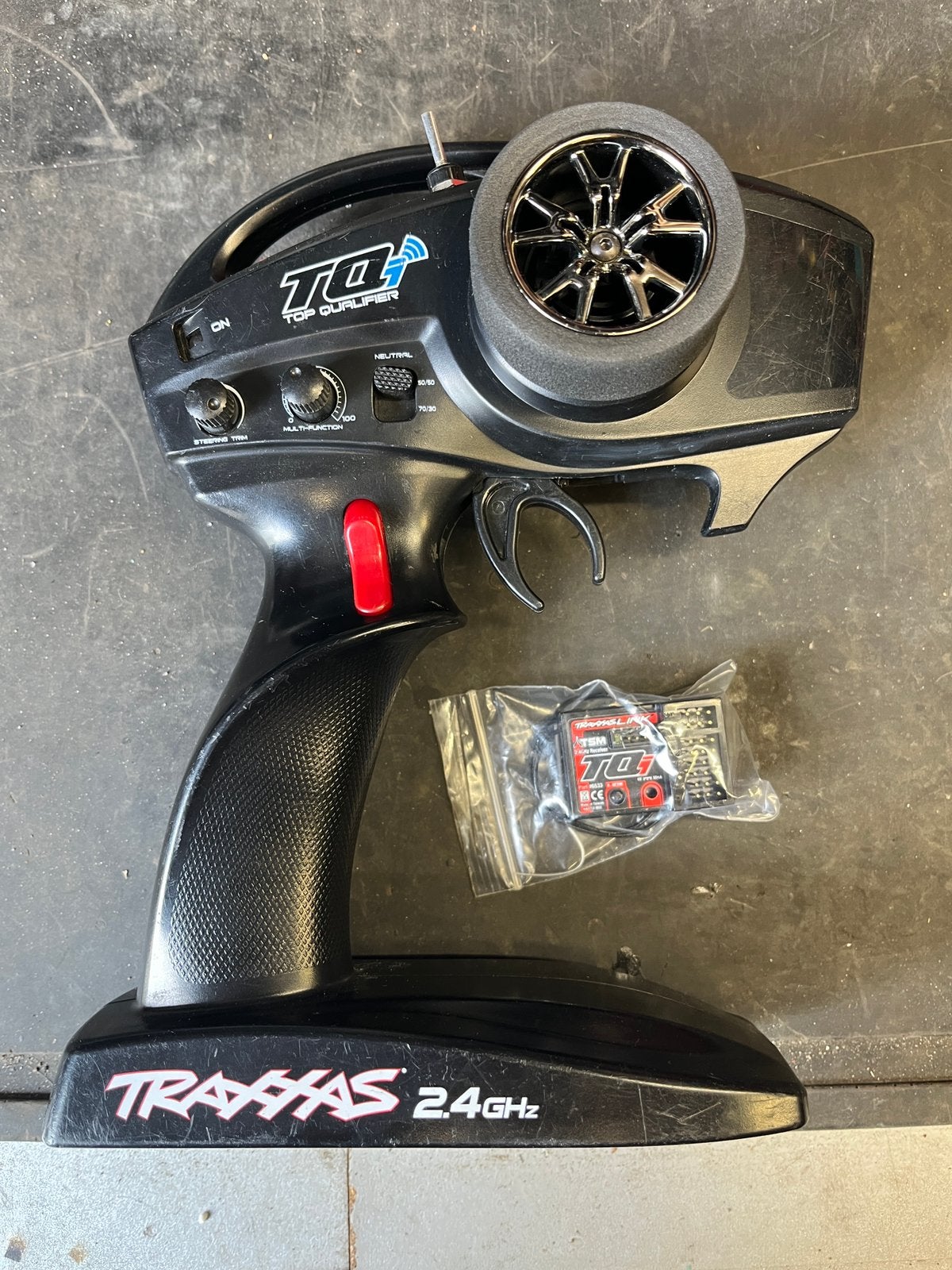 Traxxas TQI 2.4ghz 4 kanaals zender en TSM ontvanger, Ophalen of Verzenden, Zo goed als nieuw, Overige schalen, Onderdeel