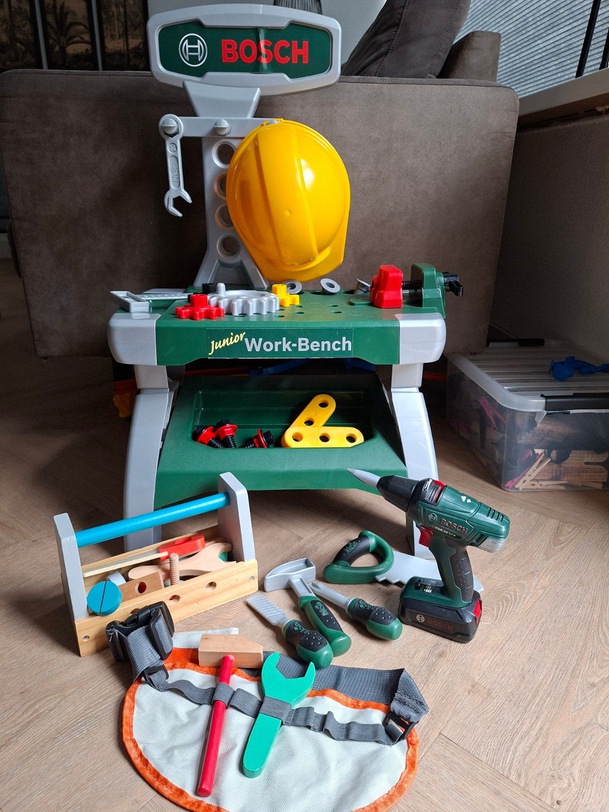 Speel werkbank incl. accessoires, Ophalen, Gebruikt